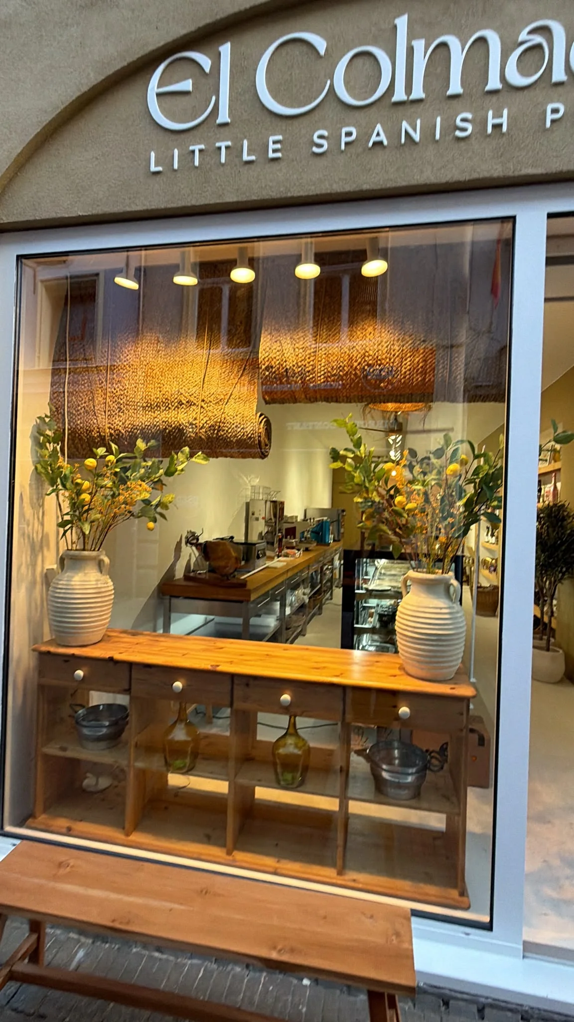 The El Colmado shopfront on Klaasstraat, Venlo